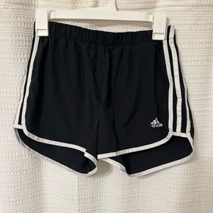 Adidas Shorts bald (Size Xs)